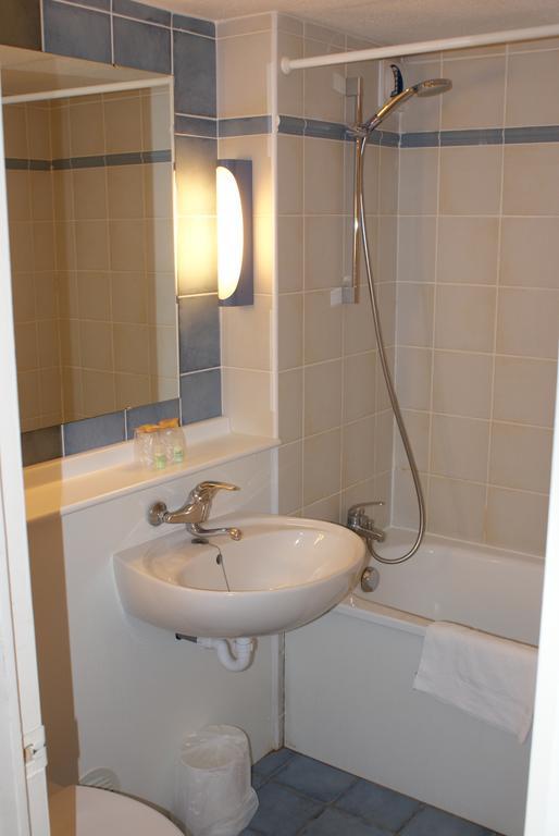 Kyriad Direct Lyon Sud - Chasse-sur-Rhône Buitenkant foto